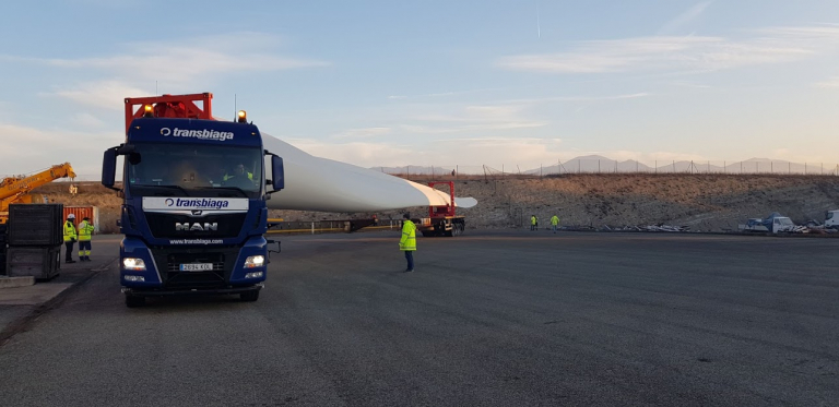 Transport et stockage des pales.