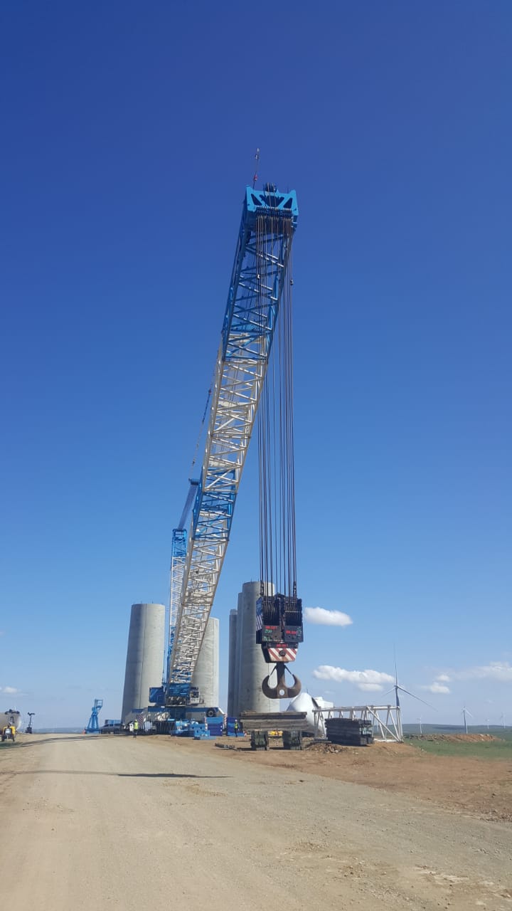 Construction of the San Carlos Wind Farm in Tamaulipas